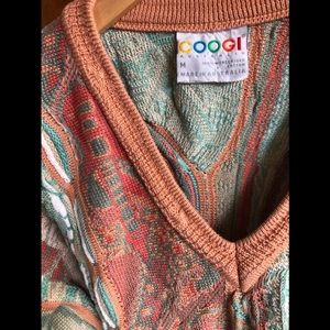 COOGI sweater size M